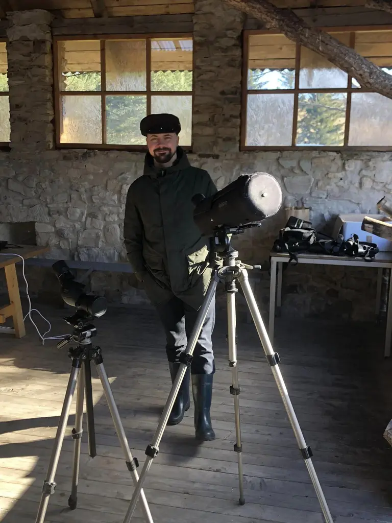 Kurzemes putni Bird Watching in Slītere National Park telescope