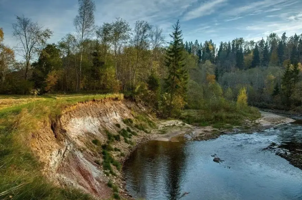 Karlamuiza Country Hotel Hiking and Dining in a Landscape Park river