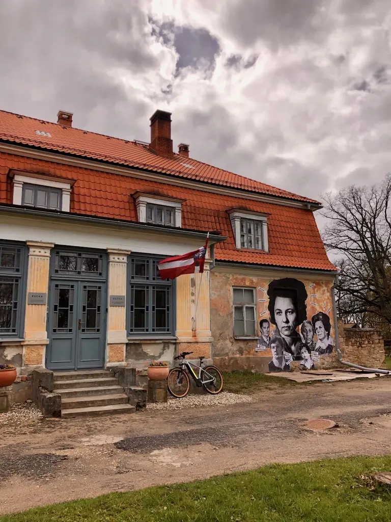 Easy ride E bike Cesis Ligatne house