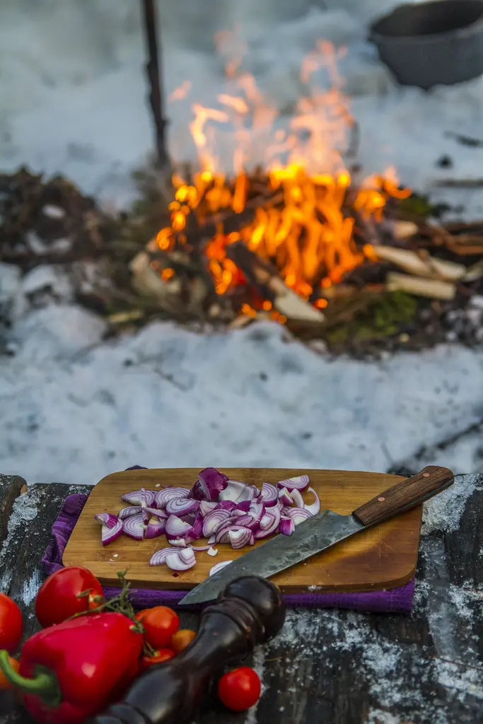 Gatavo Daba Hiking with a Taste onions