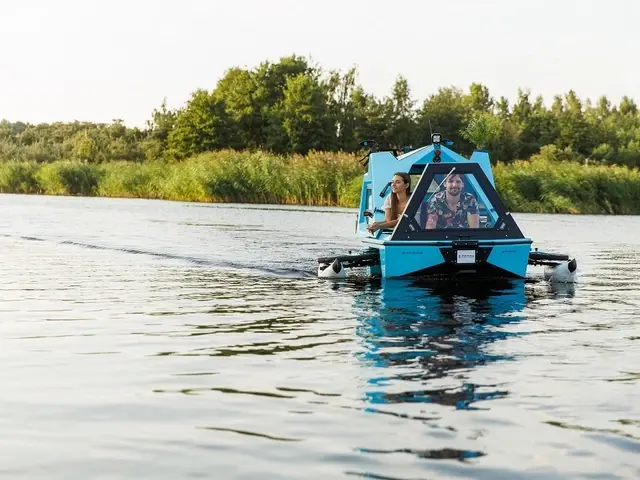 BeTriton Amphibious Camper Trike