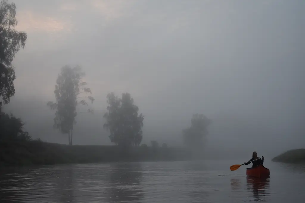 Sense of Team Adventure canoe2