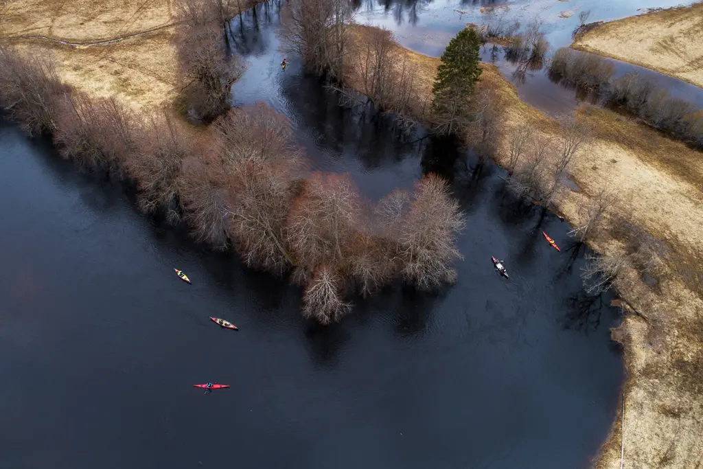 Soomaa canoeing 5season Estonia flooding karl anni