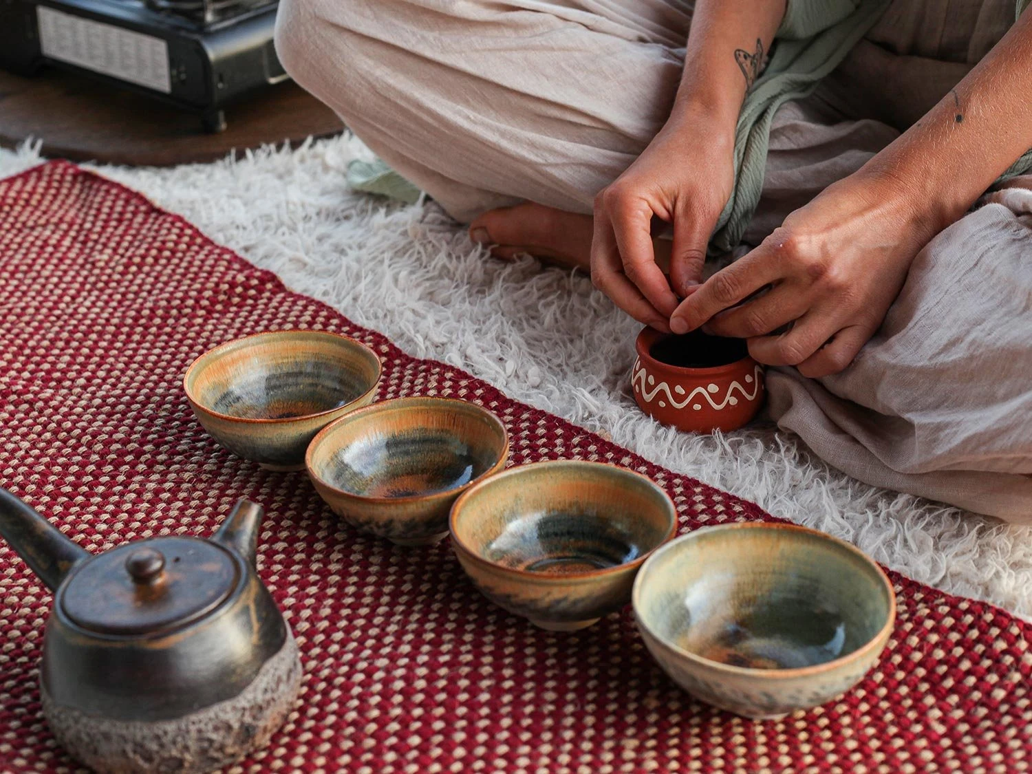 maidla resort tea ceremony in nature