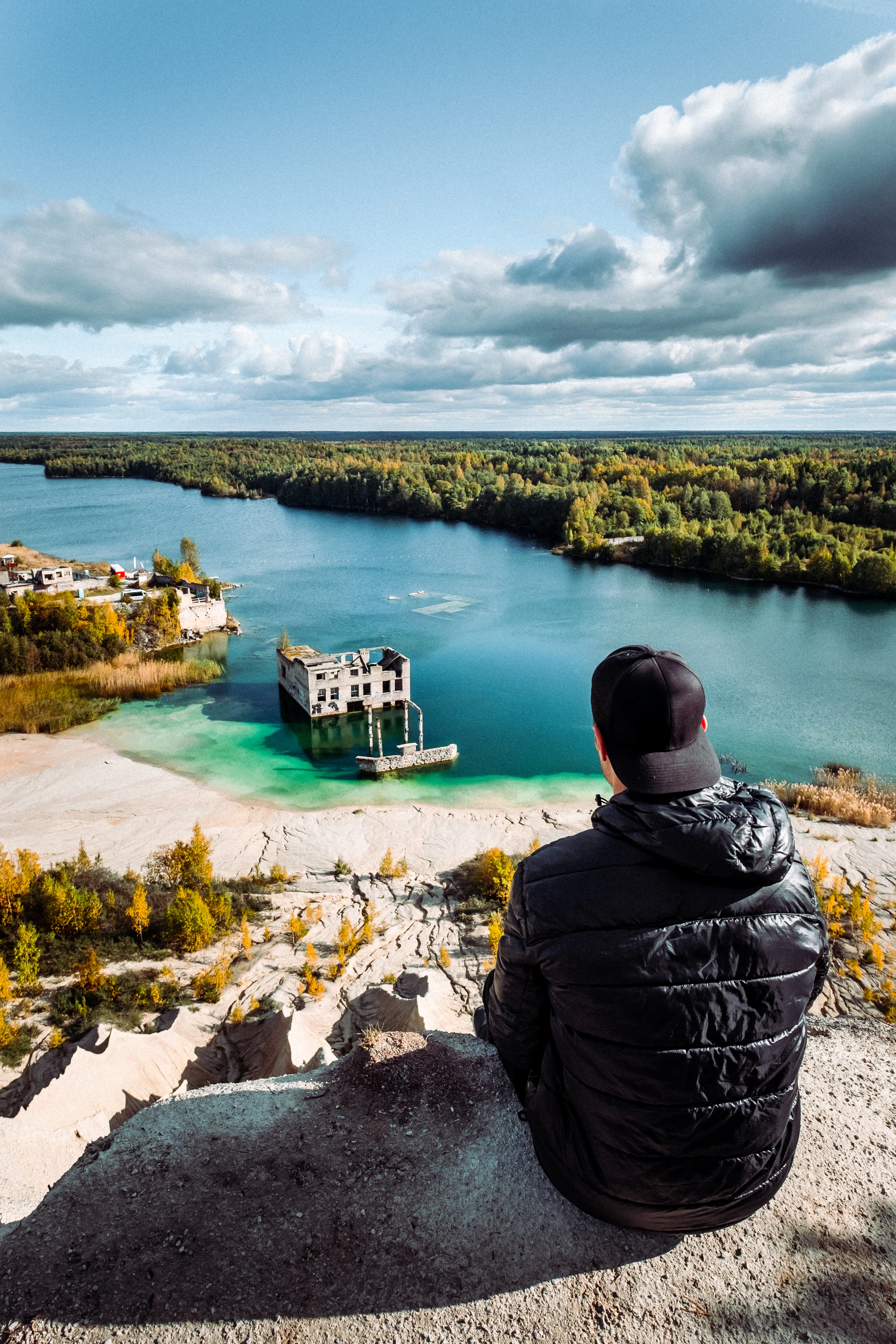 Prangli travel rummu quarry hike kadi liis koppel2